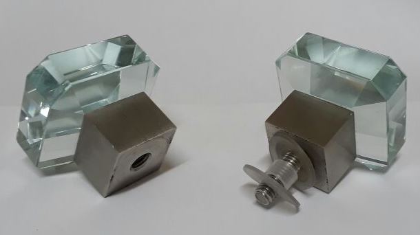 Puxador Box Banheiro Vidro Lapidado Quadrado Base Inox - Funcionalidade e Versatilidade para seu Projeto - Imagem 2
