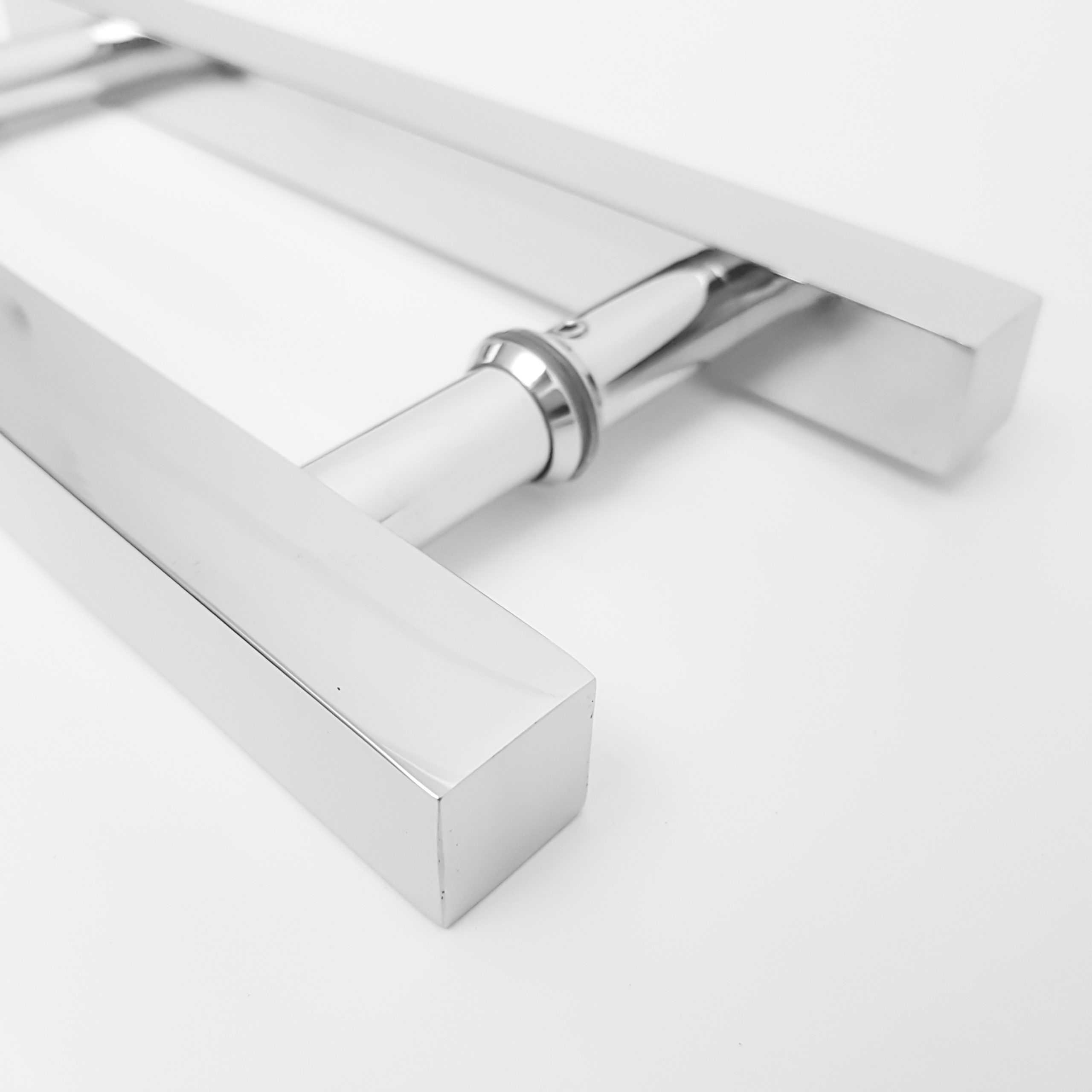 Puxador Quadrado Aço Inox 45cm Portas Madeira/vidro - Funcionalidade e Versatilidade para seu Projeto - Imagem 7