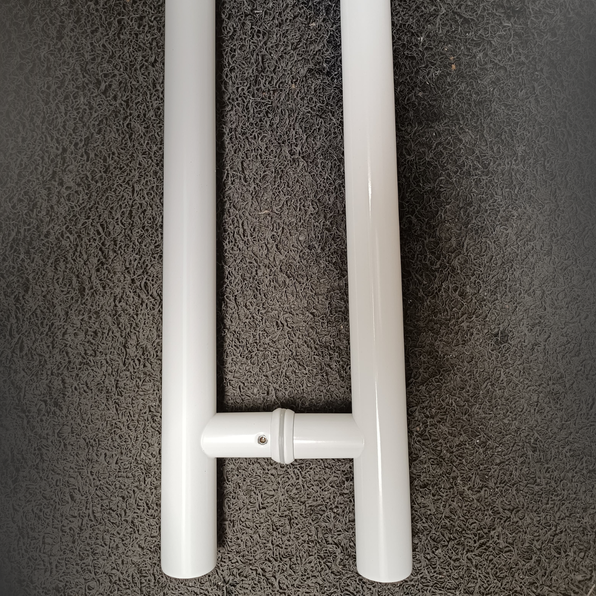 Puxador Inox Tubular 45x30 32mm Branco para Portas - Funcionalidade e Versatilidade para seu Projeto - Imagem 4